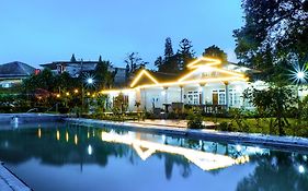 Kavio Resort Near Taman Safari Redpartner